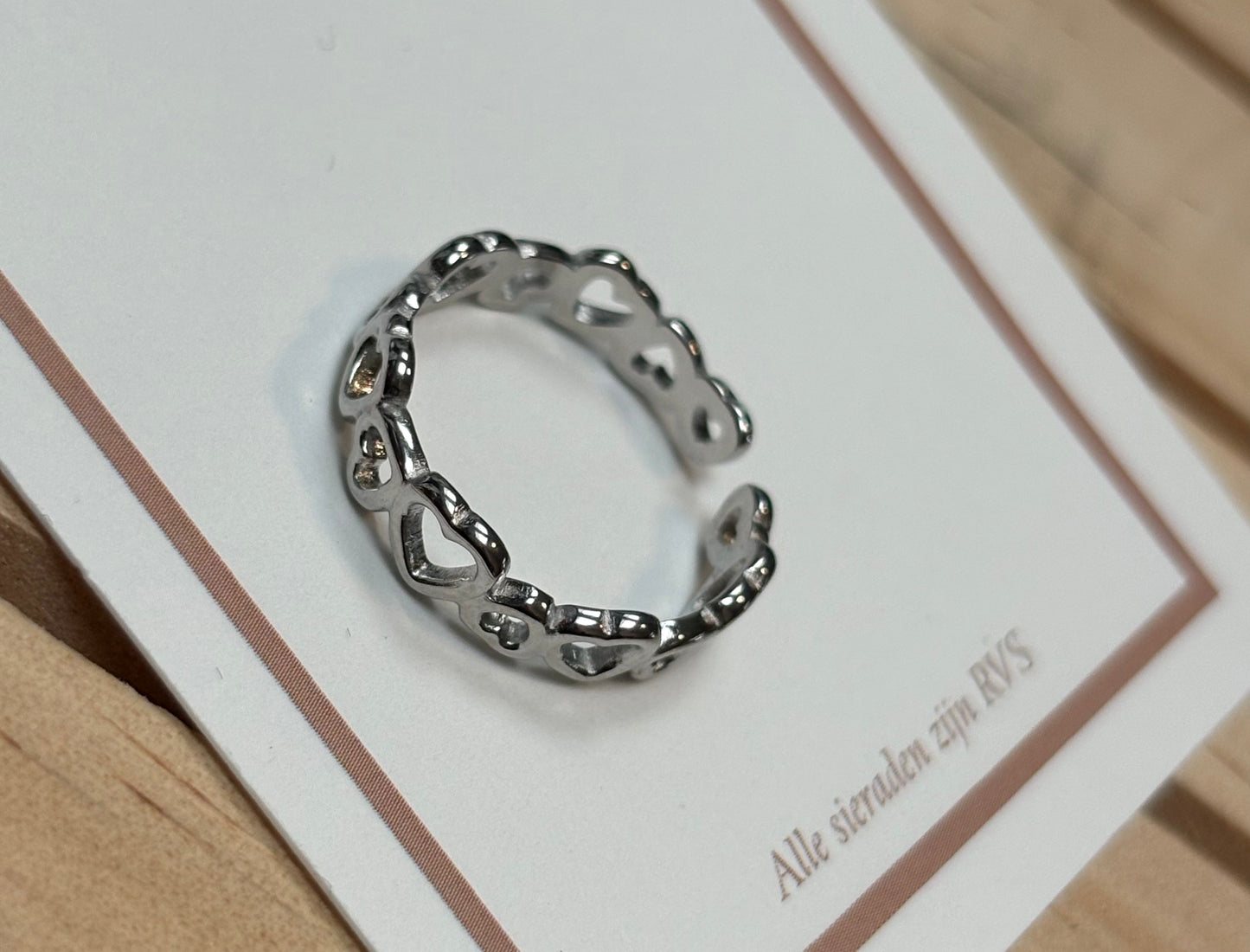 Ring hearts